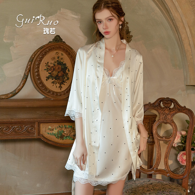 ชุดนอนสายเดี่ยวผ้าซาตินไอซ์ซิล - Robe Silk Women บทวิจารณ์และราคา